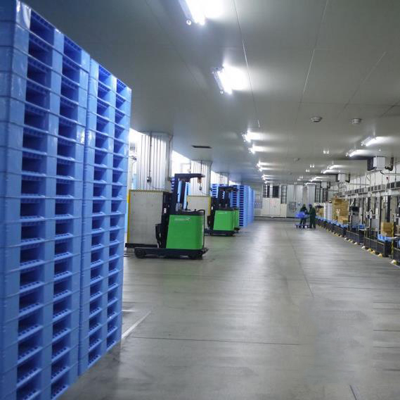 塑料托盤生產廠家的選擇要注意哪些問題?