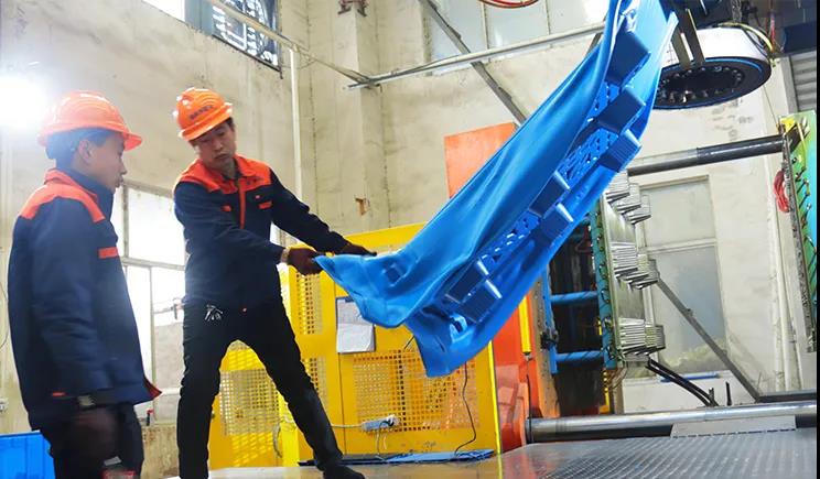 吹塑托盤低價競爭的危害，惡性循環(huán)要當(dāng)心