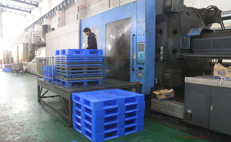 塑料托盤在應(yīng)用中有哪幾個(gè)優(yōu)勢？