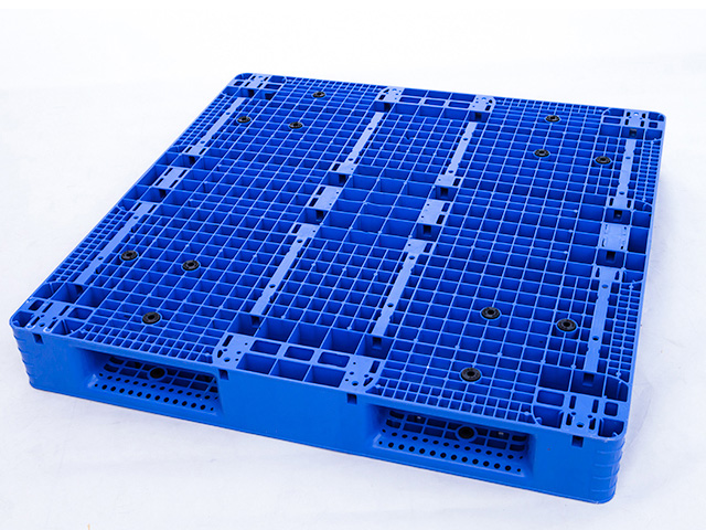 什么是塑料托盤?