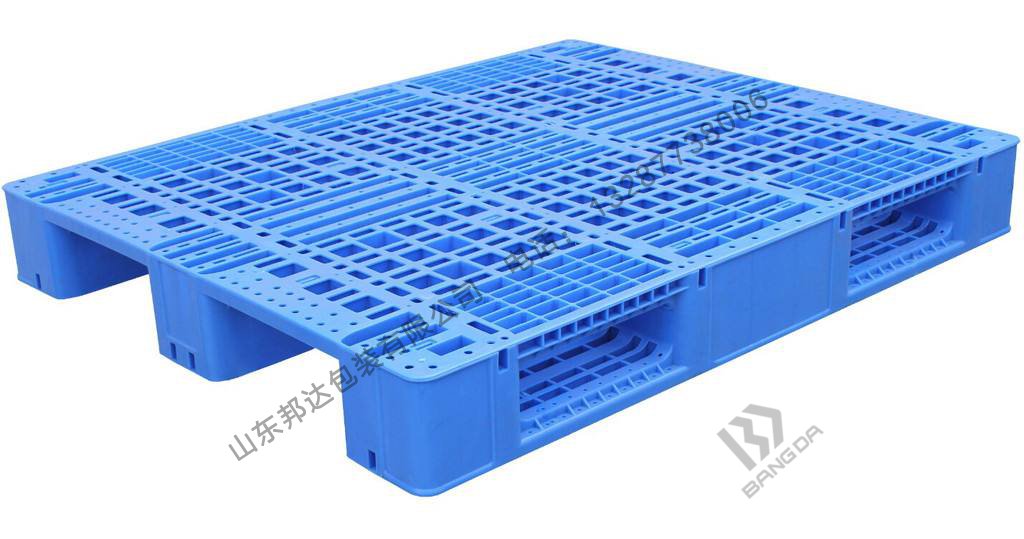 除開(kāi)倉(cāng)儲(chǔ)物流運(yùn)送，你了解塑料托盤還能干什么嗎？