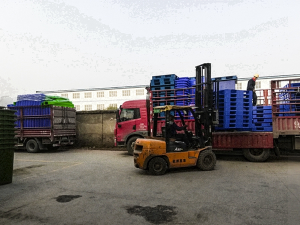 山東塑料托盤(pán)結(jié)構(gòu)、材質(zhì)、尺寸