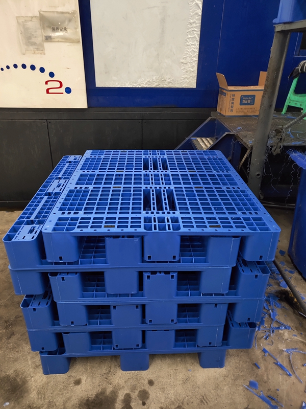 塑料托盤生產(chǎn)出來如何檢測(cè)？塑料托盤的檢測(cè)標(biāo)準(zhǔn)有哪些？
